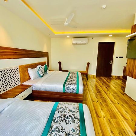 Hotel White House Walking Distance From Golden Temple- With Parking Amritsar Buitenkant foto