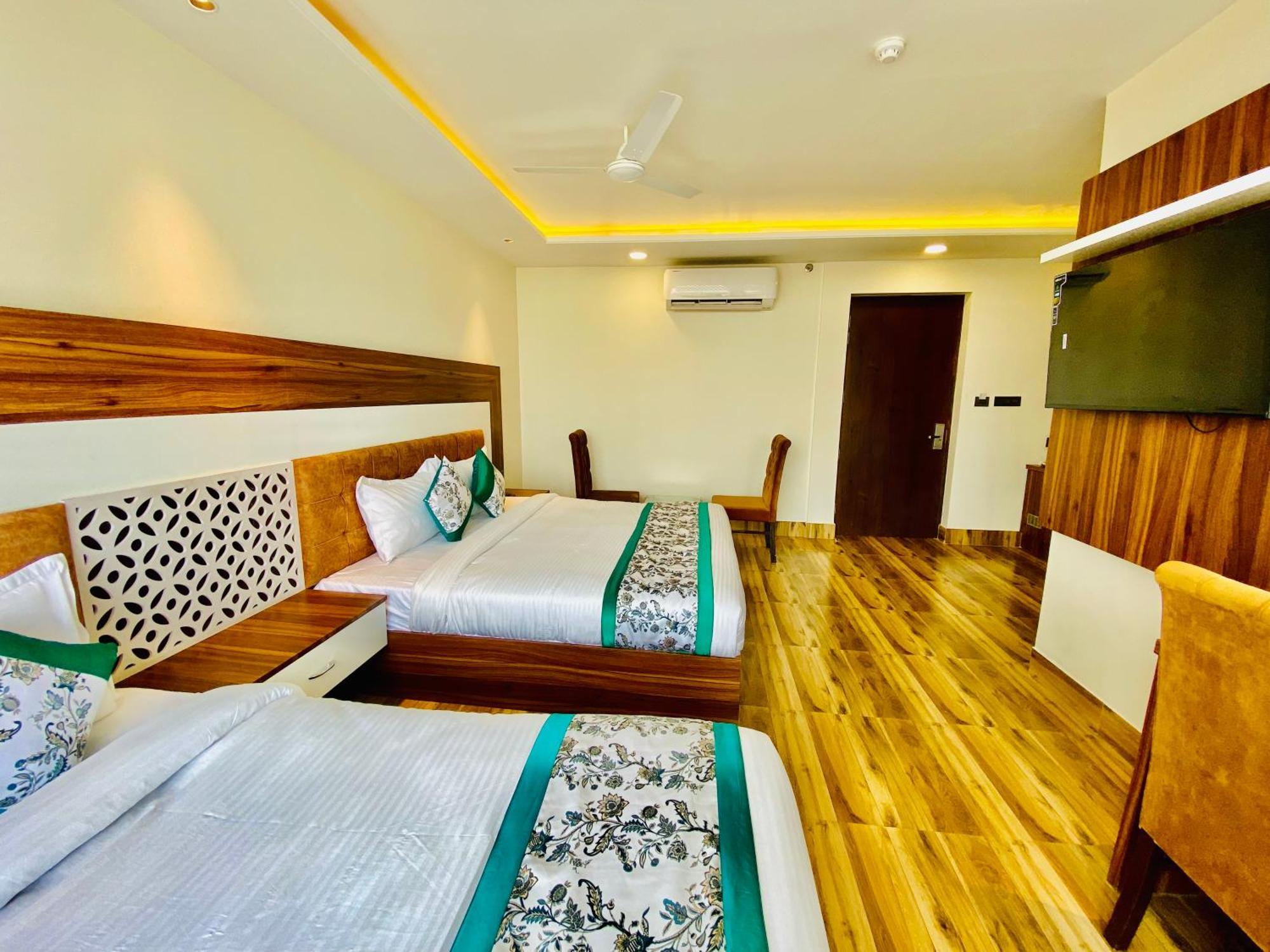 Hotel White House Walking Distance From Golden Temple- With Parking Amritsar Buitenkant foto