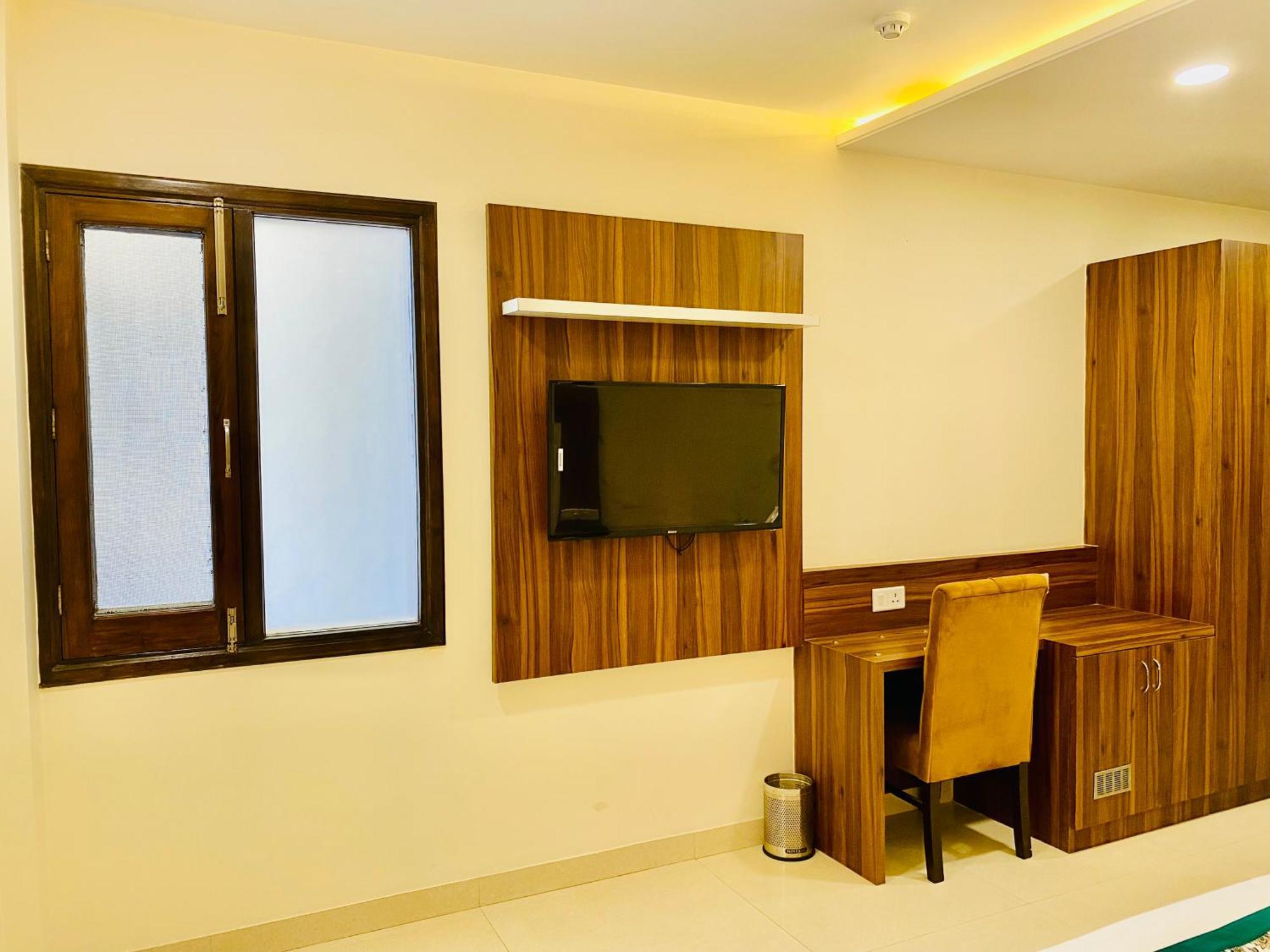 Hotel White House Walking Distance From Golden Temple- With Parking Amritsar Buitenkant foto