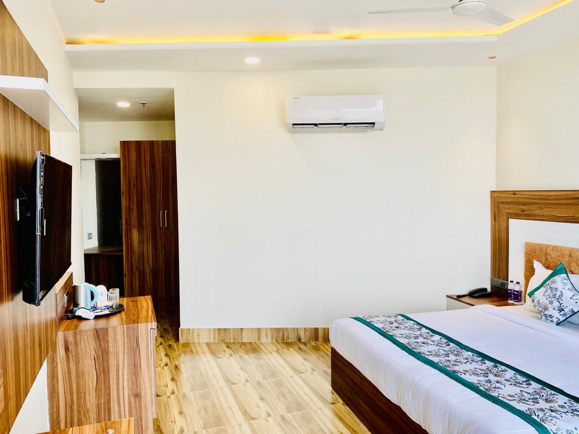 Hotel White House Walking Distance From Golden Temple- With Parking Amritsar Buitenkant foto
