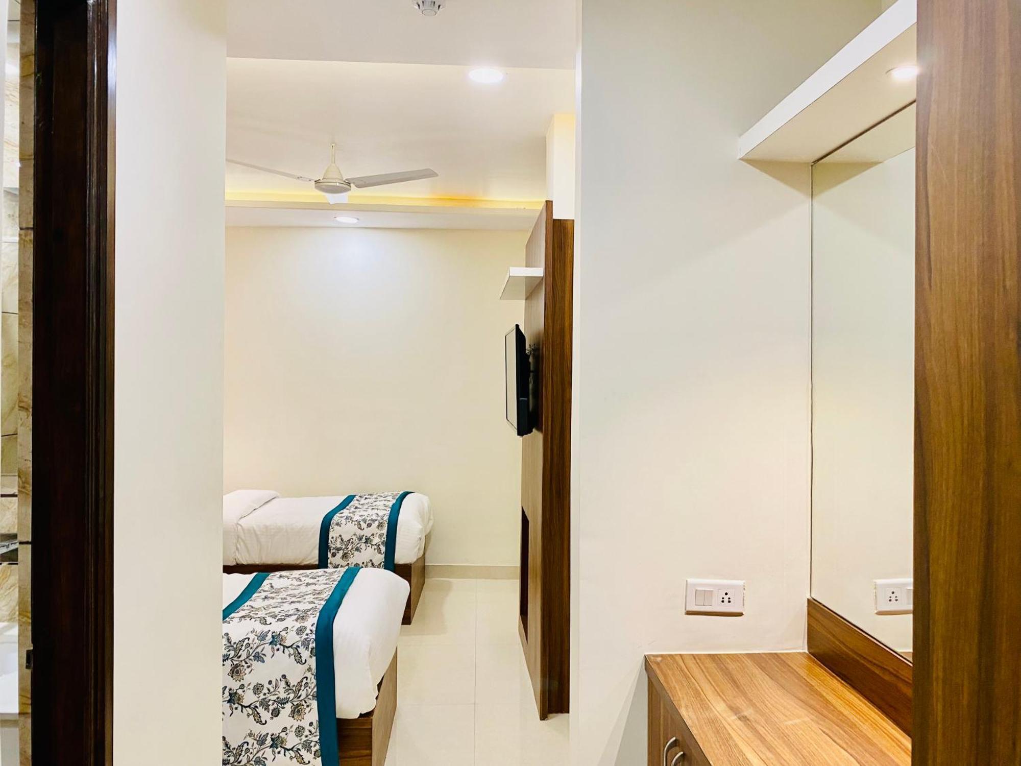 Hotel White House Walking Distance From Golden Temple- With Parking Amritsar Buitenkant foto